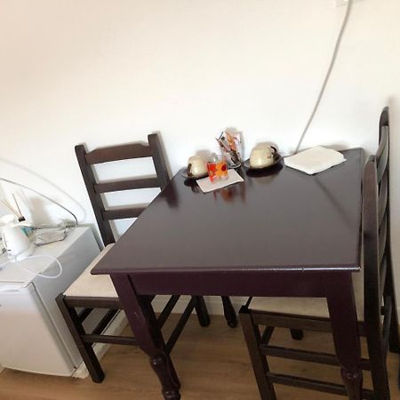 Krujë Ergi'S Bed & Breakfast מראה חיצוני תמונה