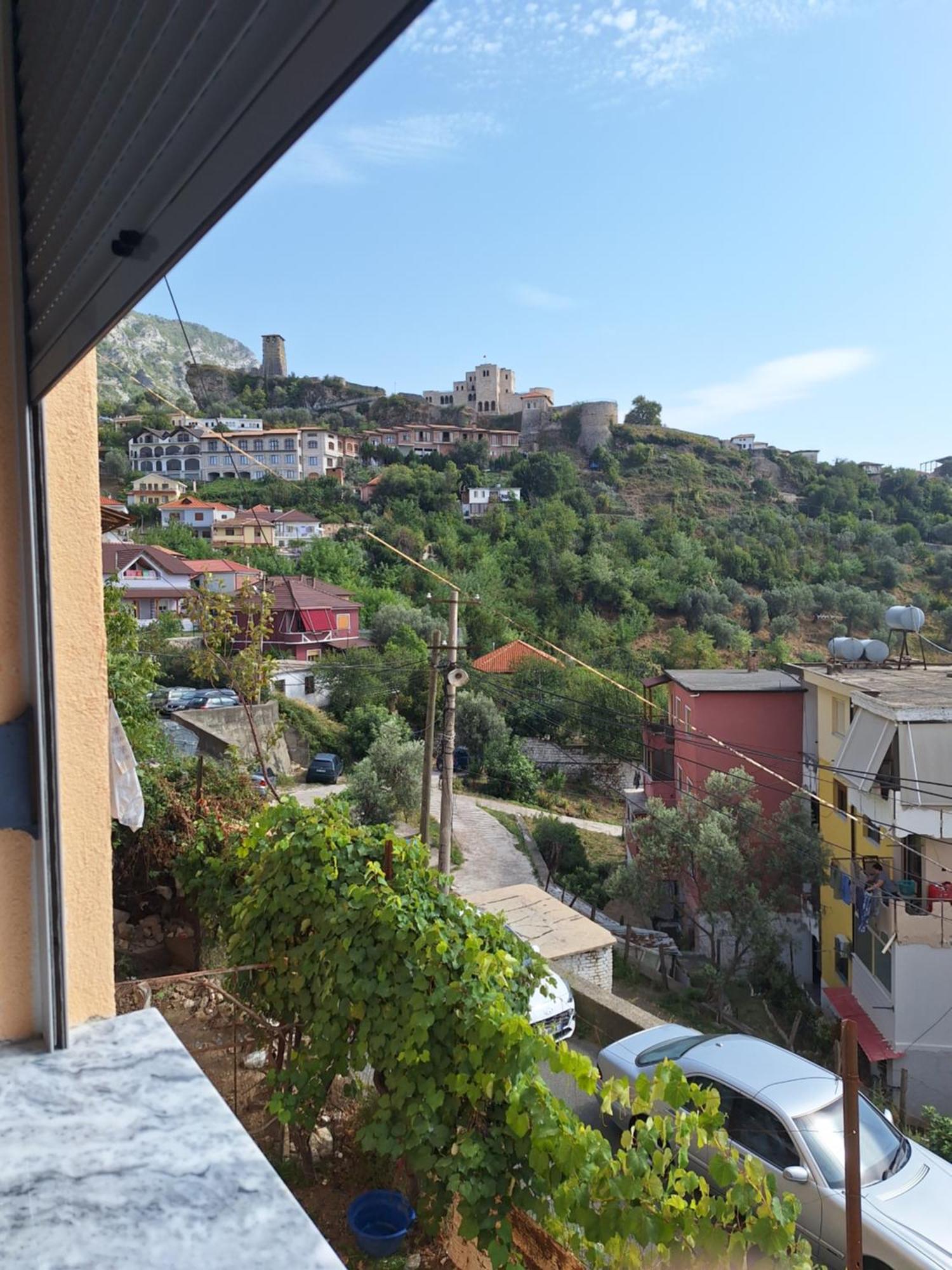 Krujë Ergi'S Bed & Breakfast מראה חיצוני תמונה